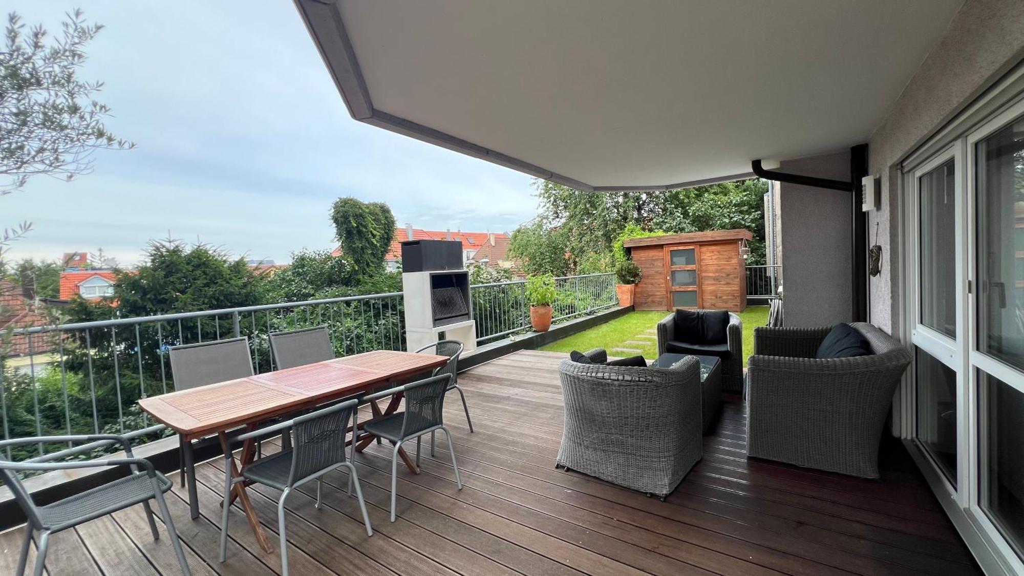 Ludwigshome Luxus - Zentral, Kostenloser Parkplatz, Terrasse لودفيغسبرغ المظهر الخارجي الصورة