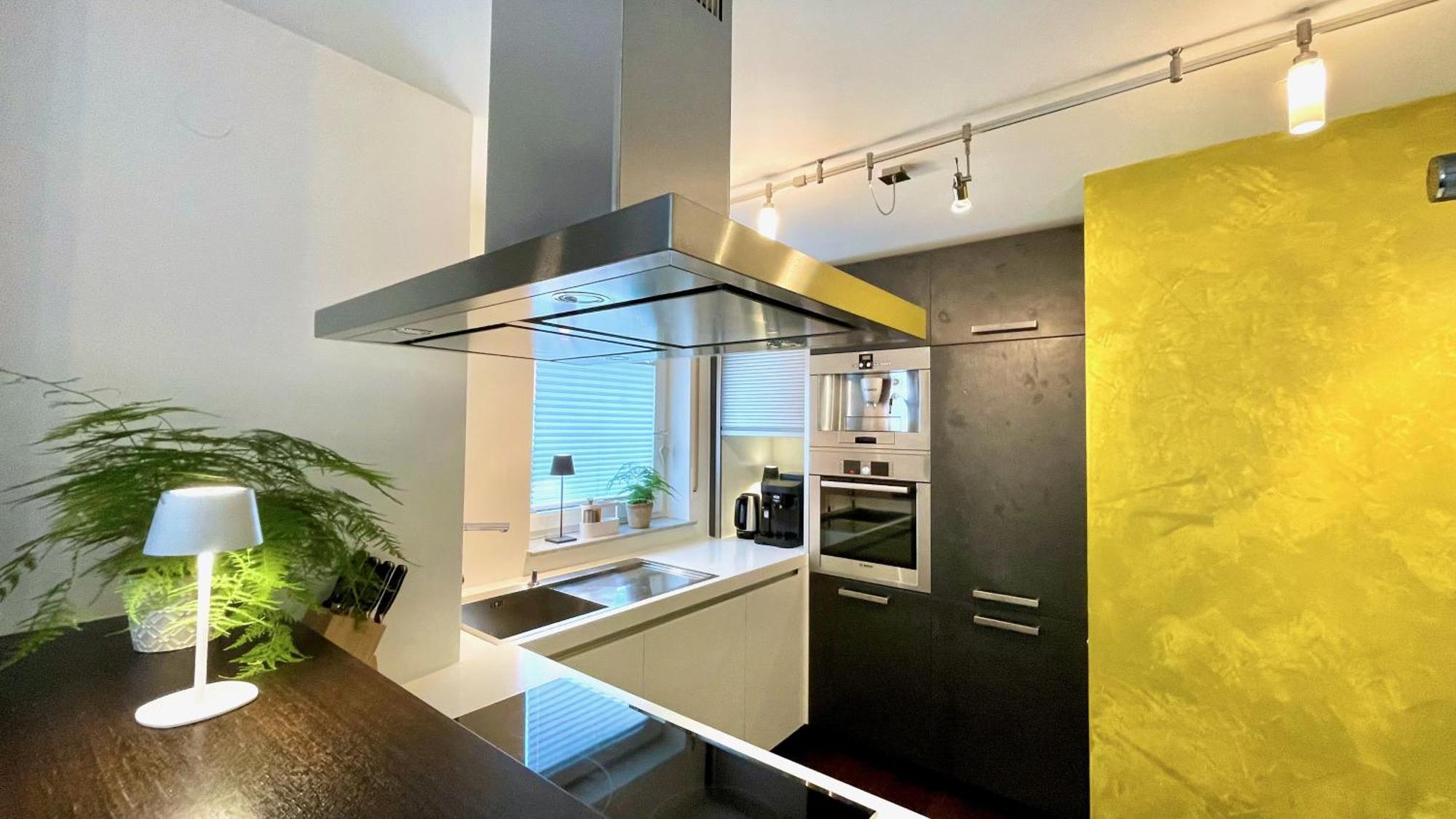 Ludwigshome Luxus - Zentral, Kostenloser Parkplatz, Terrasse لودفيغسبرغ المظهر الخارجي الصورة