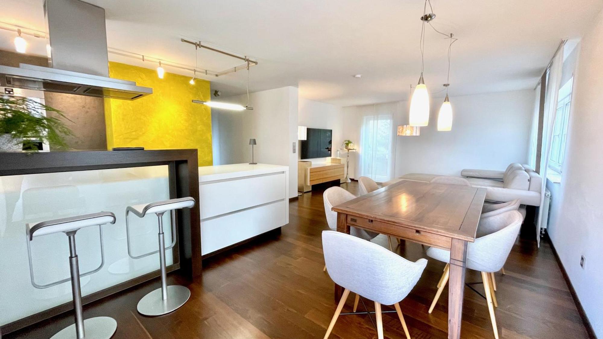 Ludwigshome Luxus - Zentral, Kostenloser Parkplatz, Terrasse لودفيغسبرغ المظهر الخارجي الصورة